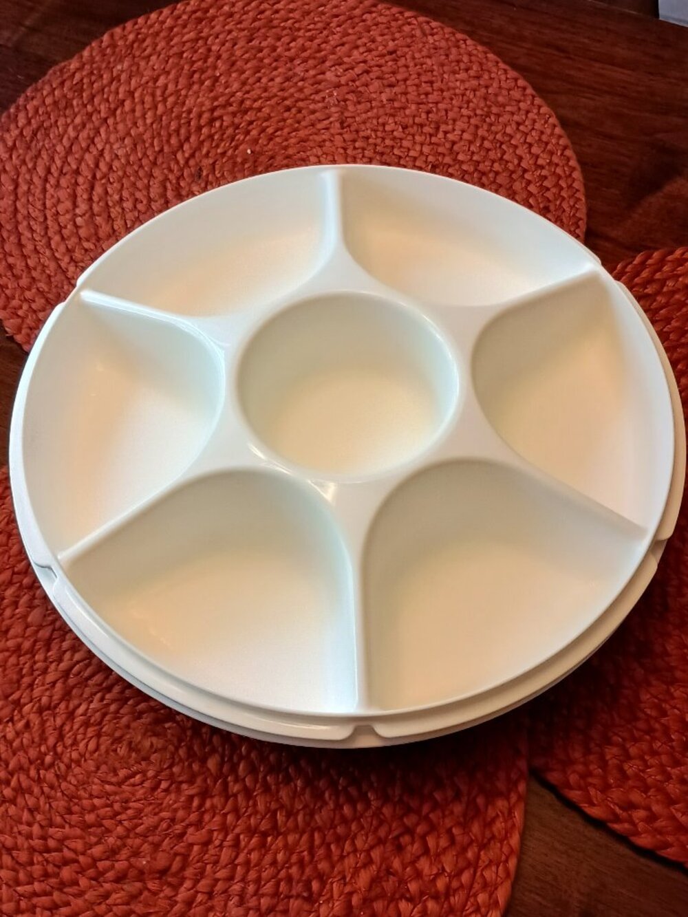 Tupperware Divided Serving Tray